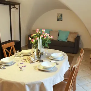 st-george-apartments.praguehotelsweb.com/